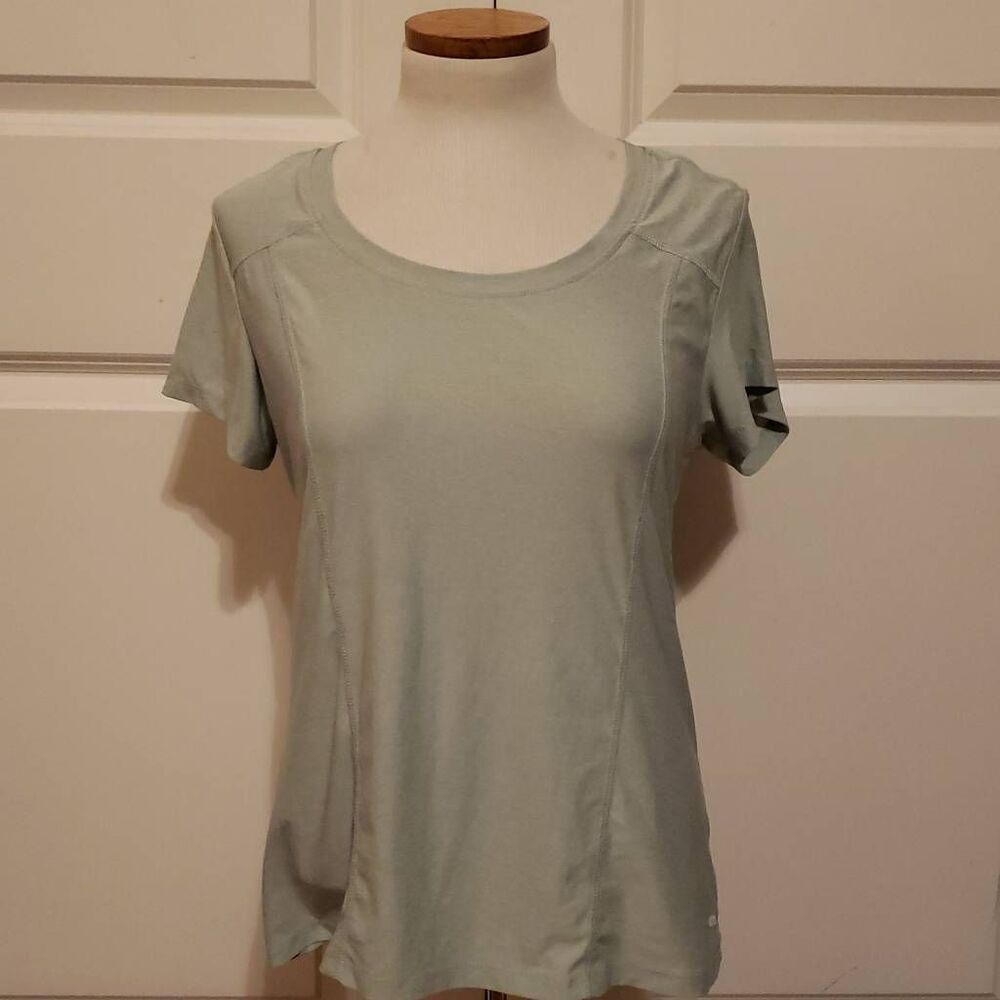 Marika Womens Sage Green Short Sleeve‎ Activewear Workout Top Size Medium